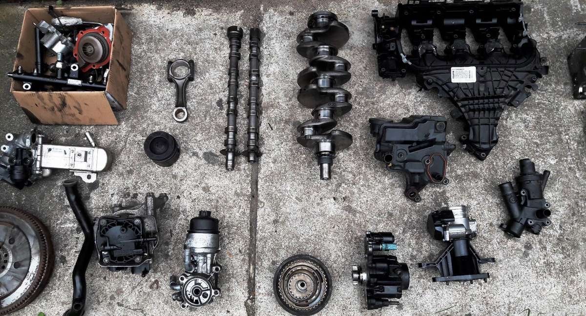 Ford Mondeo, UFWA, детали двигателя