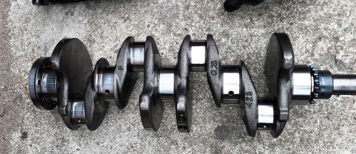 Ford Mondeo, UFWA, детали двигателя