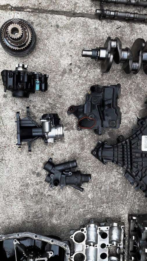 Ford Mondeo, UFWA, variklio detalės