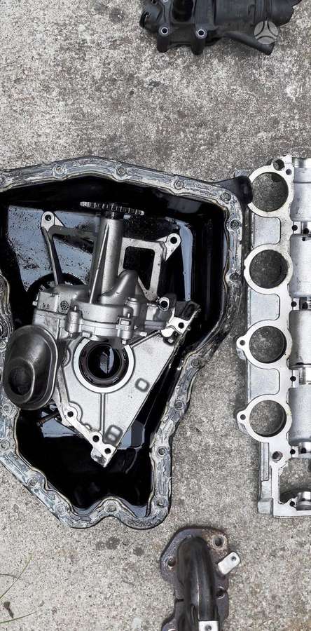 Ford Mondeo, UFWA, variklio detalės