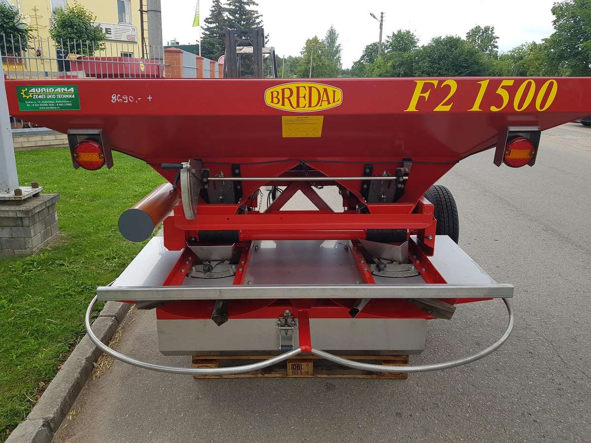 Bredal F2 1500, barstytuvai