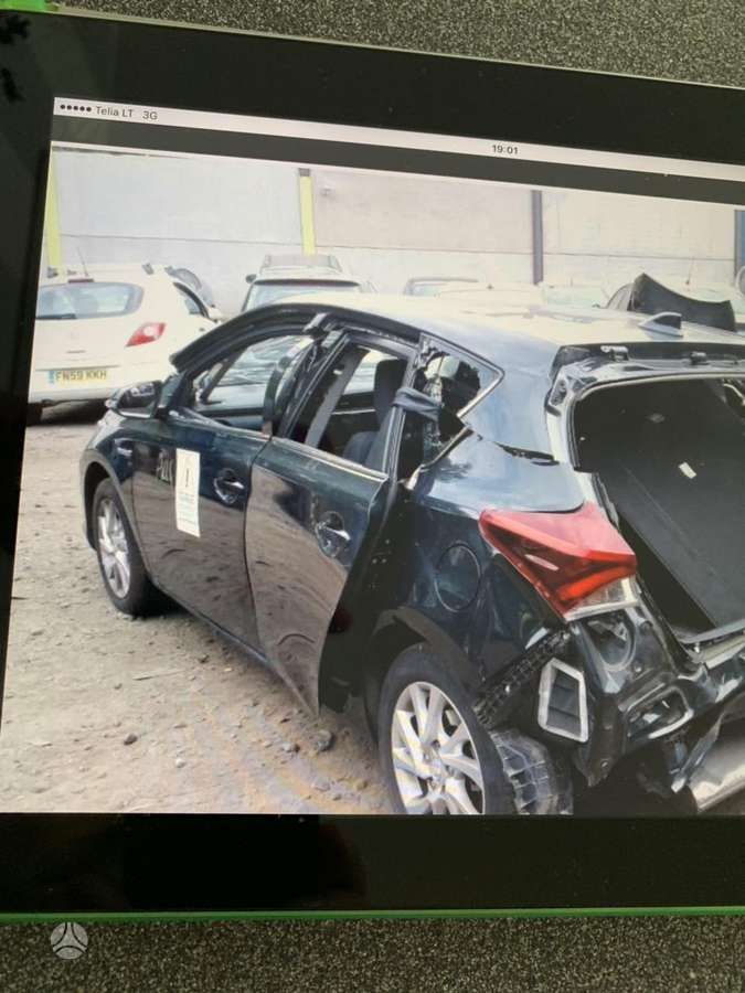 Toyota Auris Dalimis is anglijos