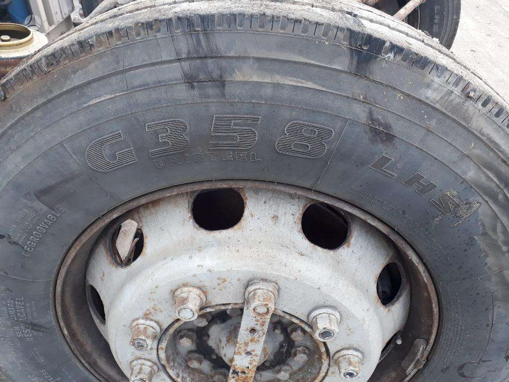 Goodyear, universalios 305/75 R24