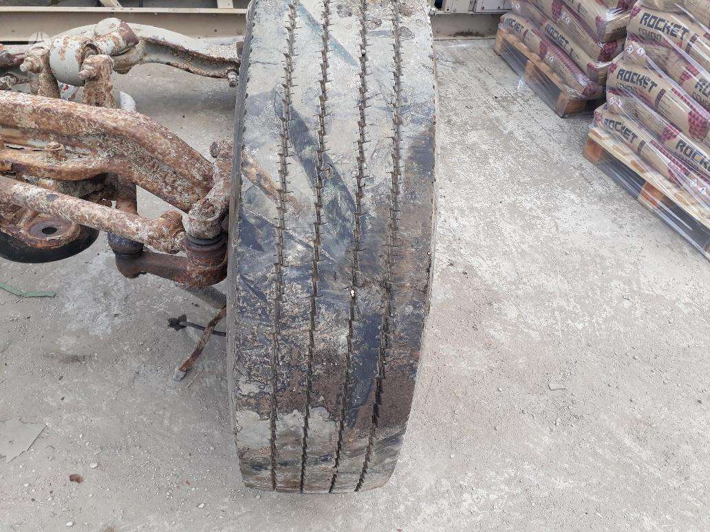 Goodyear, all-season 305/75 R24