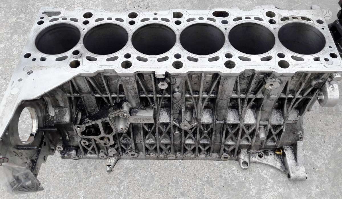 BMW X6, 306D5, engine parts