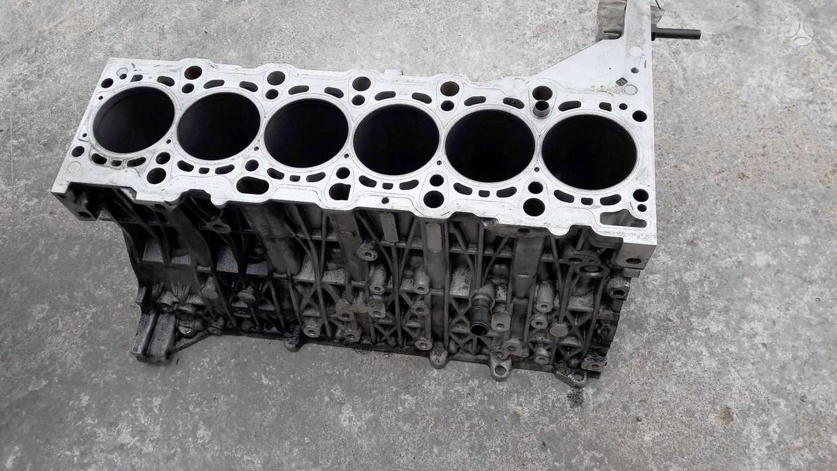 BMW X6, 306D5, engine parts