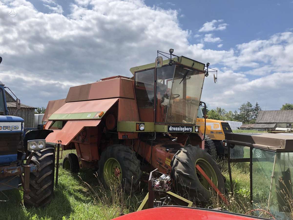 Massey Ferguson 38, комбайны