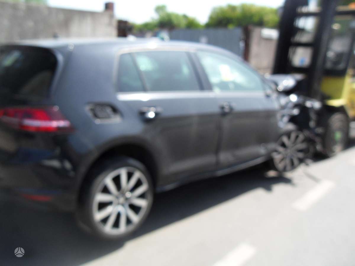 Volkswagen Golf по частям
