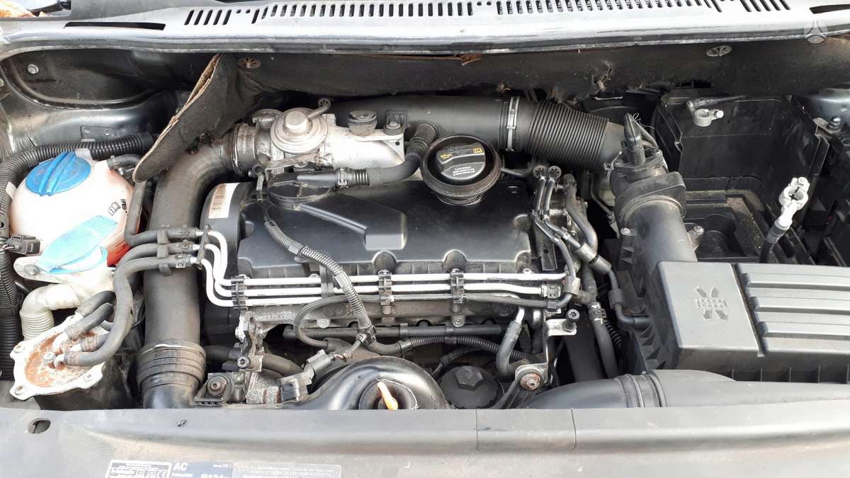 Volkswagen Touran по частям