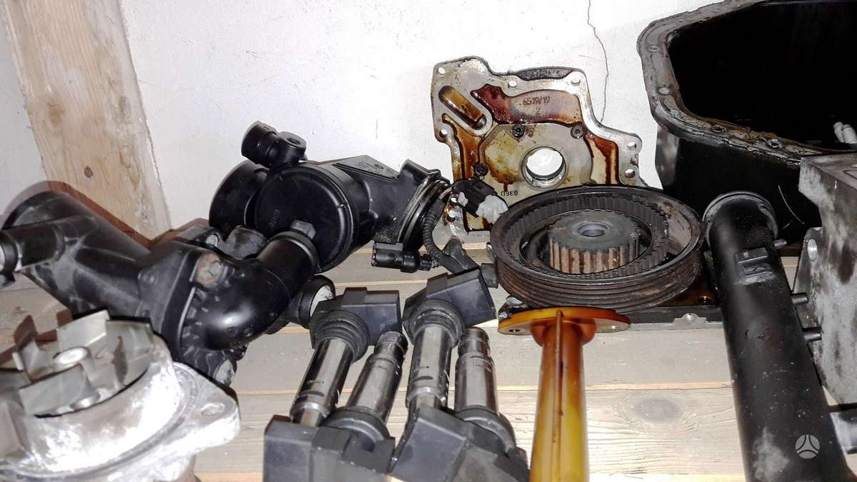 Volkswagen Golf, CGG, variklio detalės