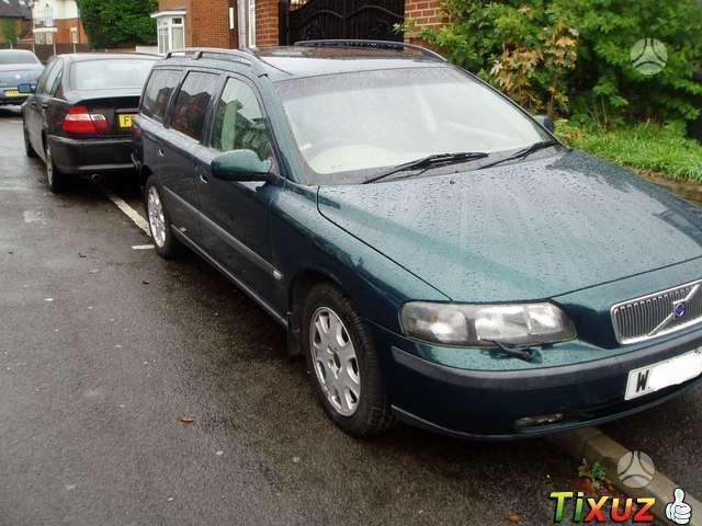 Volvo V70 dalimis
