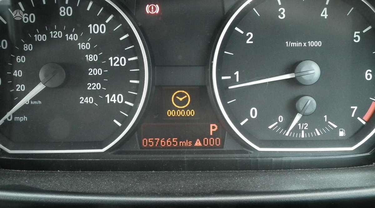 BMW 118 Variklio nera