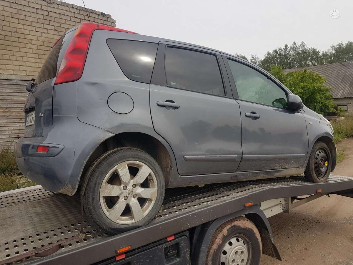 Nissan Note for parts