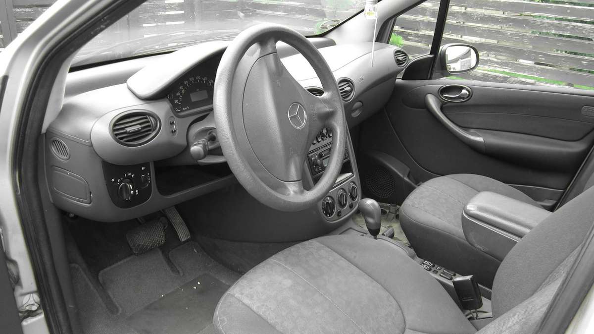 Mercedes-Benz A160