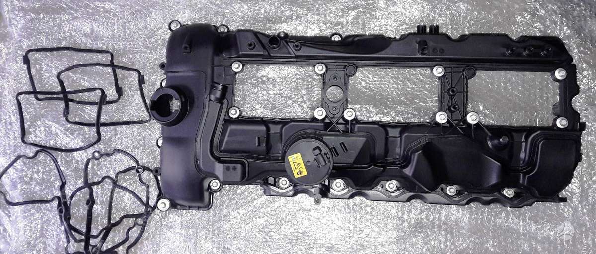 BMW 5 serija, N55B30 7570292, variklio detalės