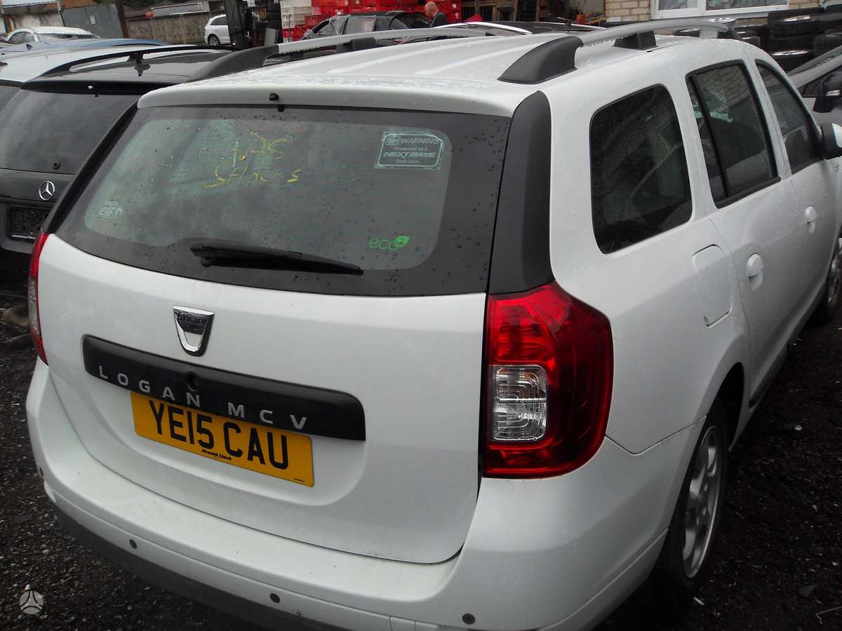 Dacia Logan dalimis