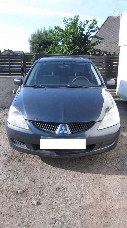 Mitsubishi Lancer