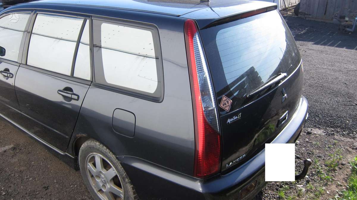 Mitsubishi Lancer