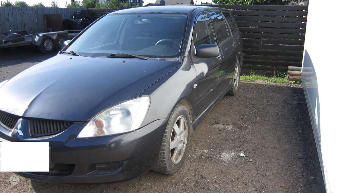 Mitsubishi Lancer