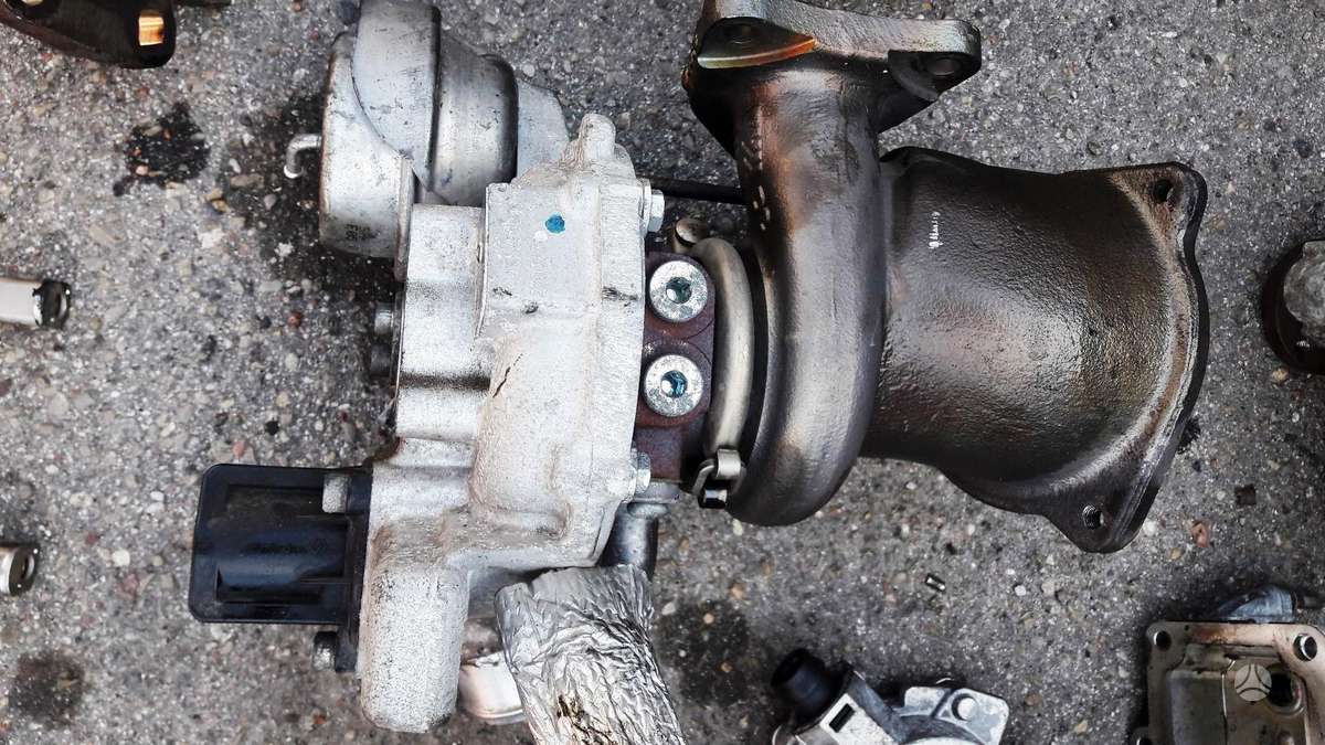 Ford Focus, JTJA, детали двигателя