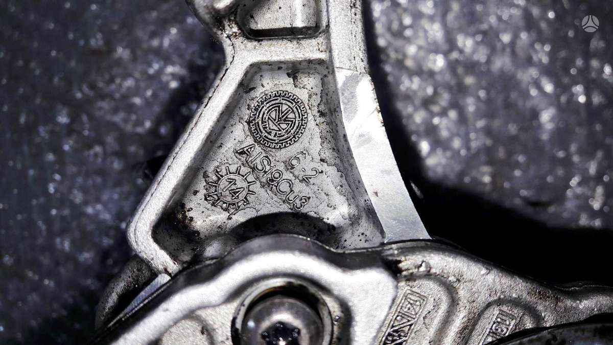 Audi A6, 04L145208J, dzinēja detaļas