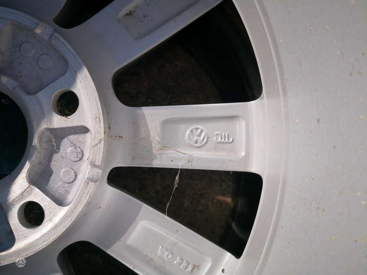 Volkswagen, light alloy, R15