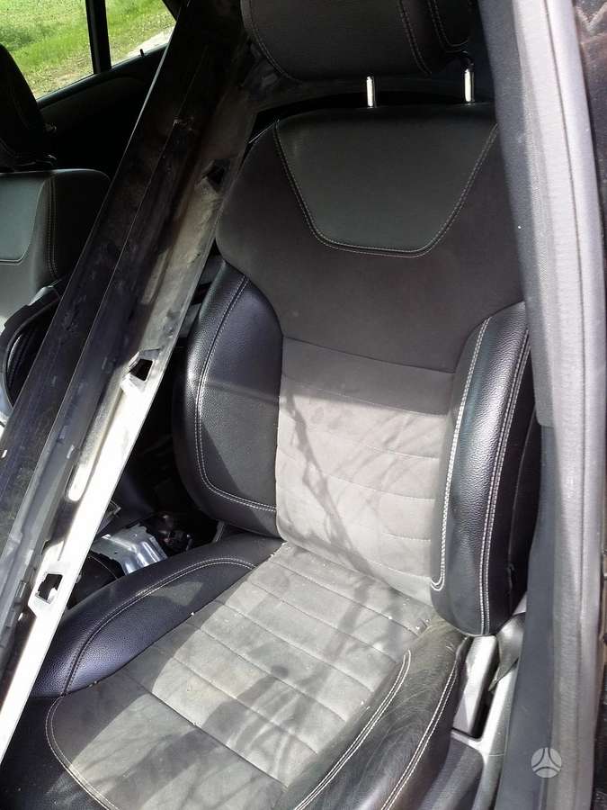 Mercedes-Benz ML350 по частям
