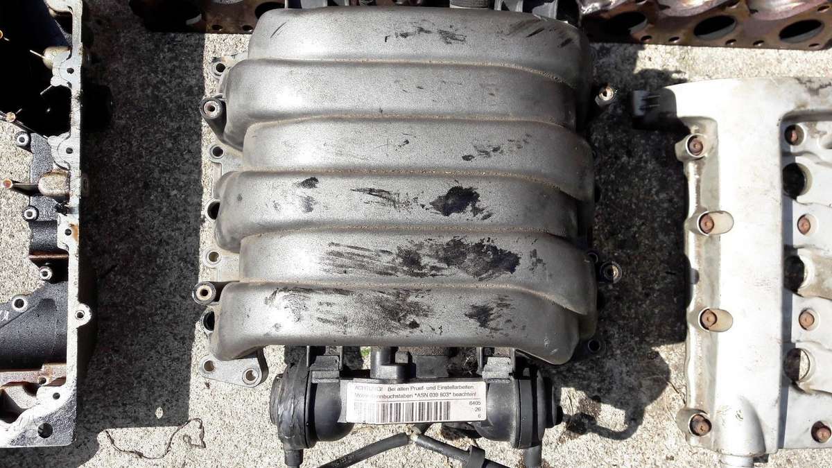 Audi A6, ASN, variklio detalės