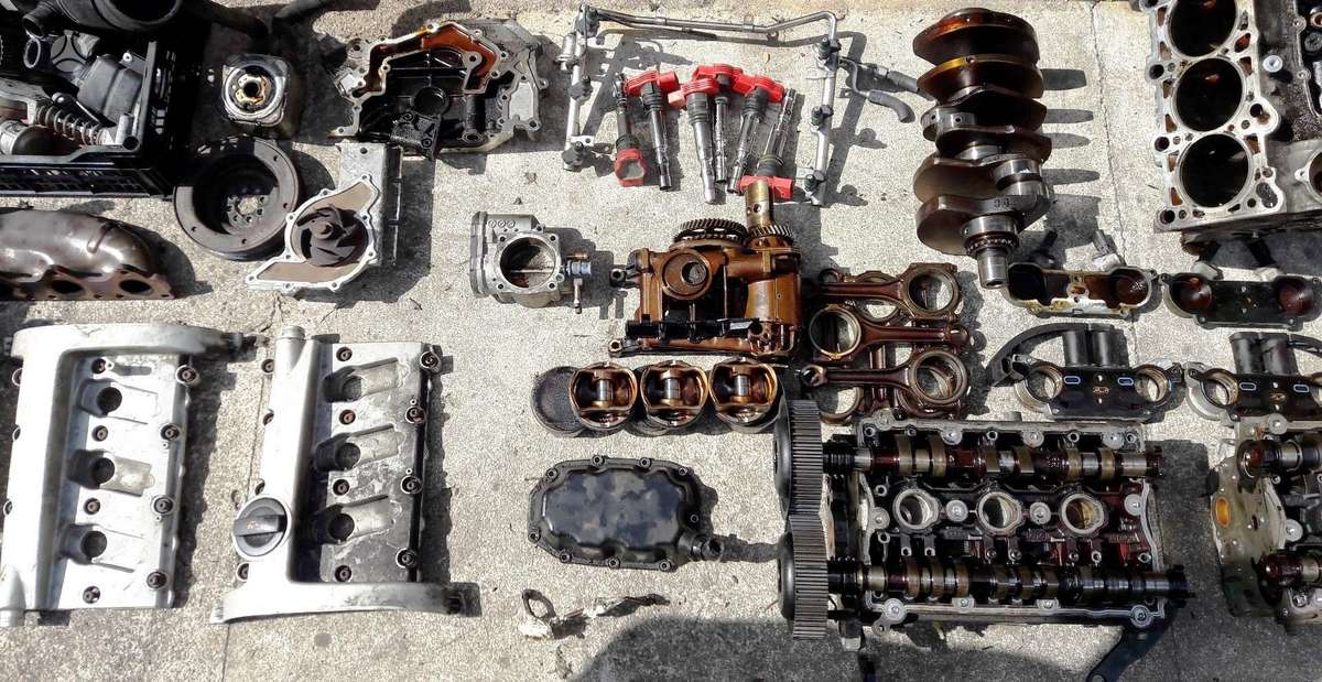 Audi A8, ASN, dzinēja detaļas