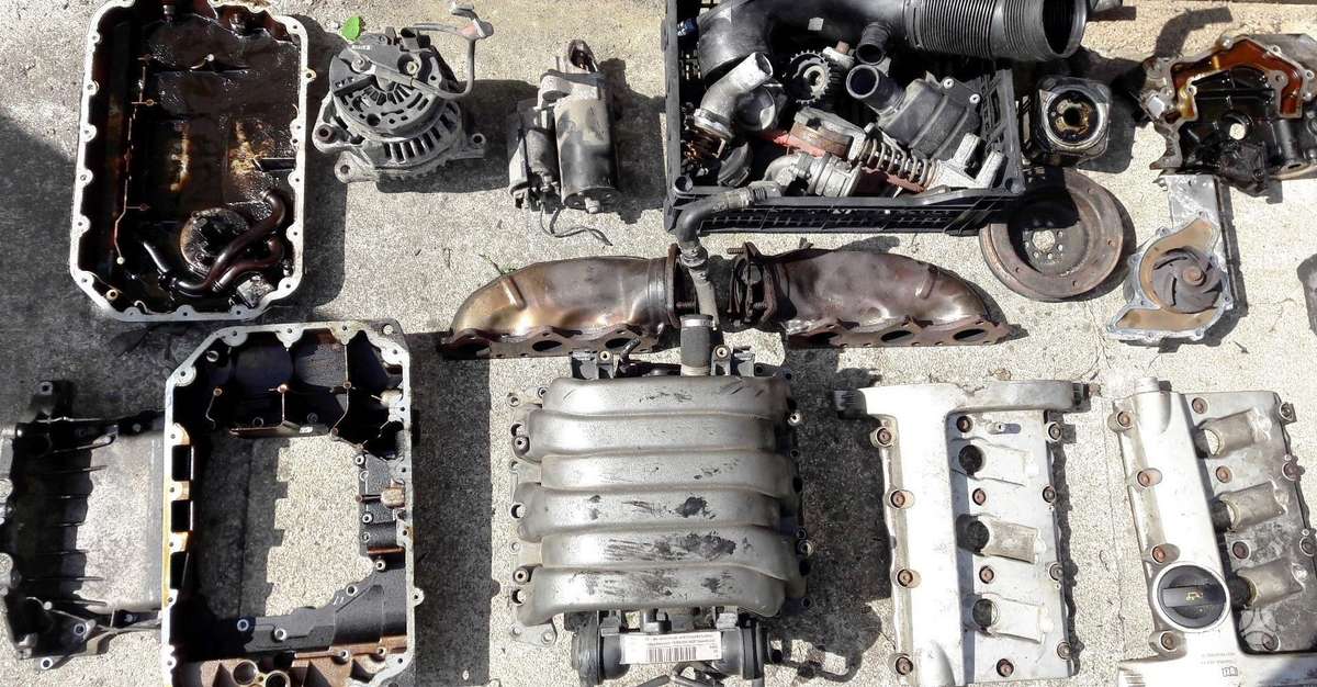 Audi A8, ASN, dzinēja detaļas