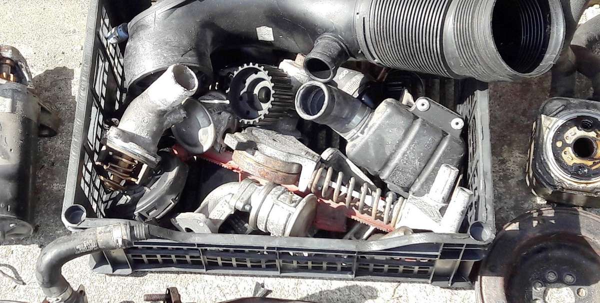 Audi A8, ASN, детали двигателя