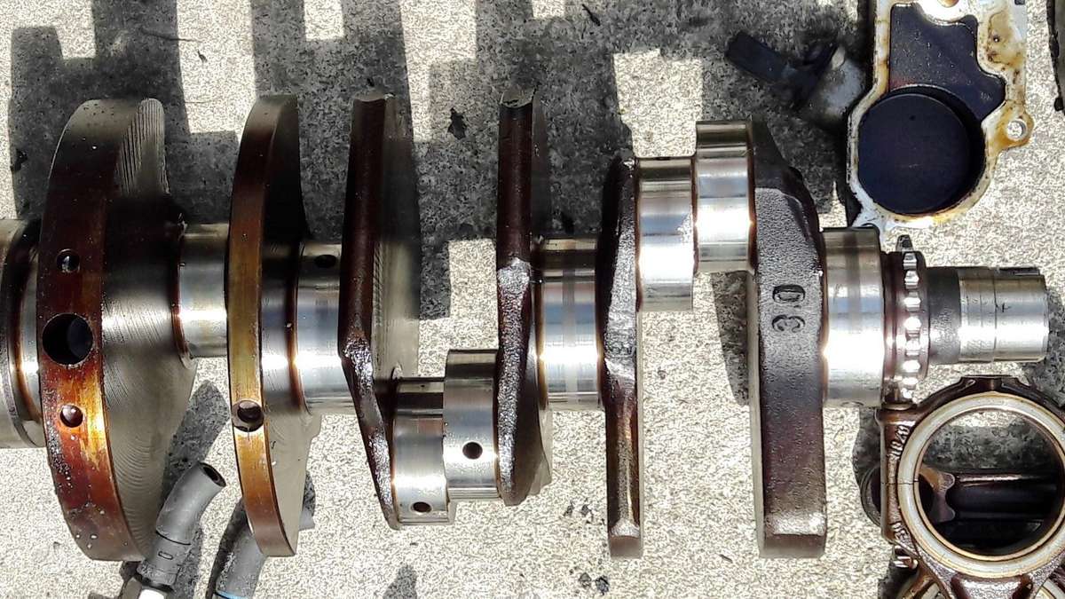 Audi A8, ASN, dzinēja detaļas