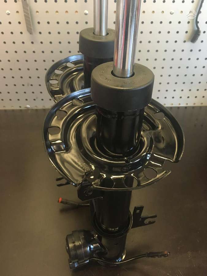 Opel Astra shock absorber