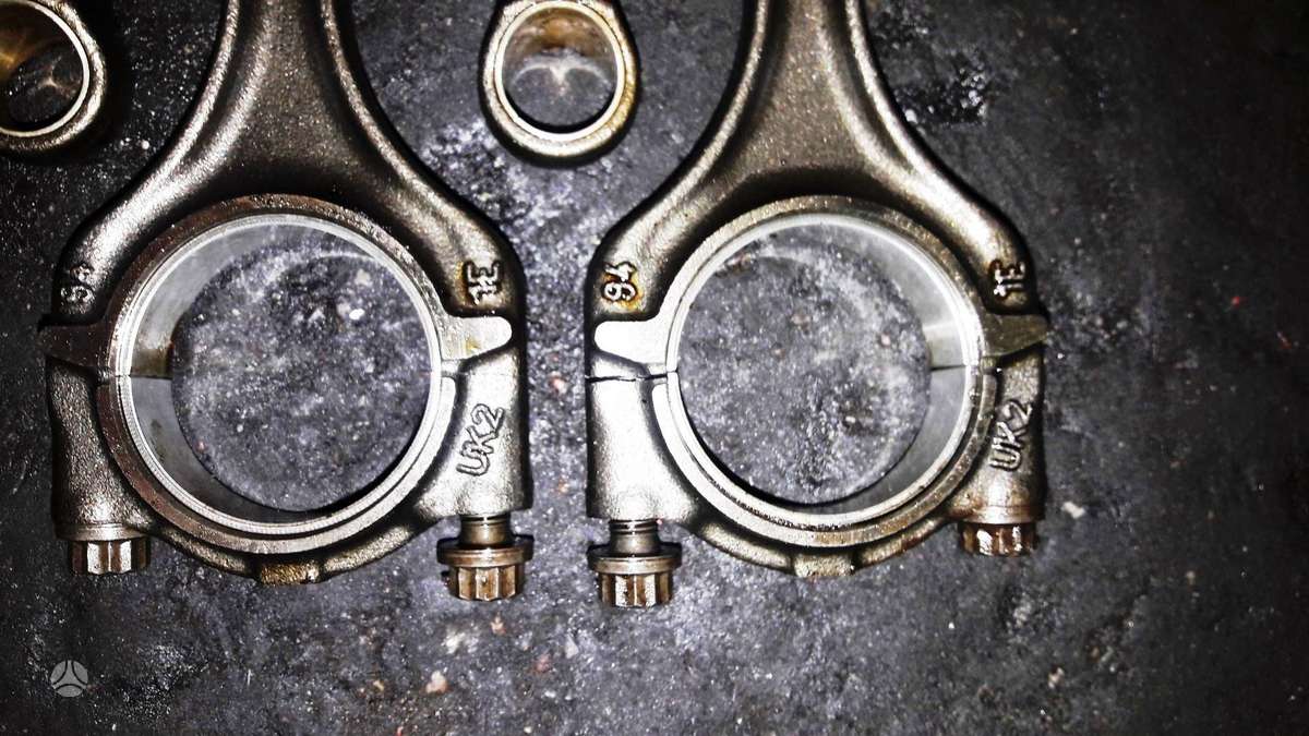 Volkswagen Golf, CJZ, variklio detalės