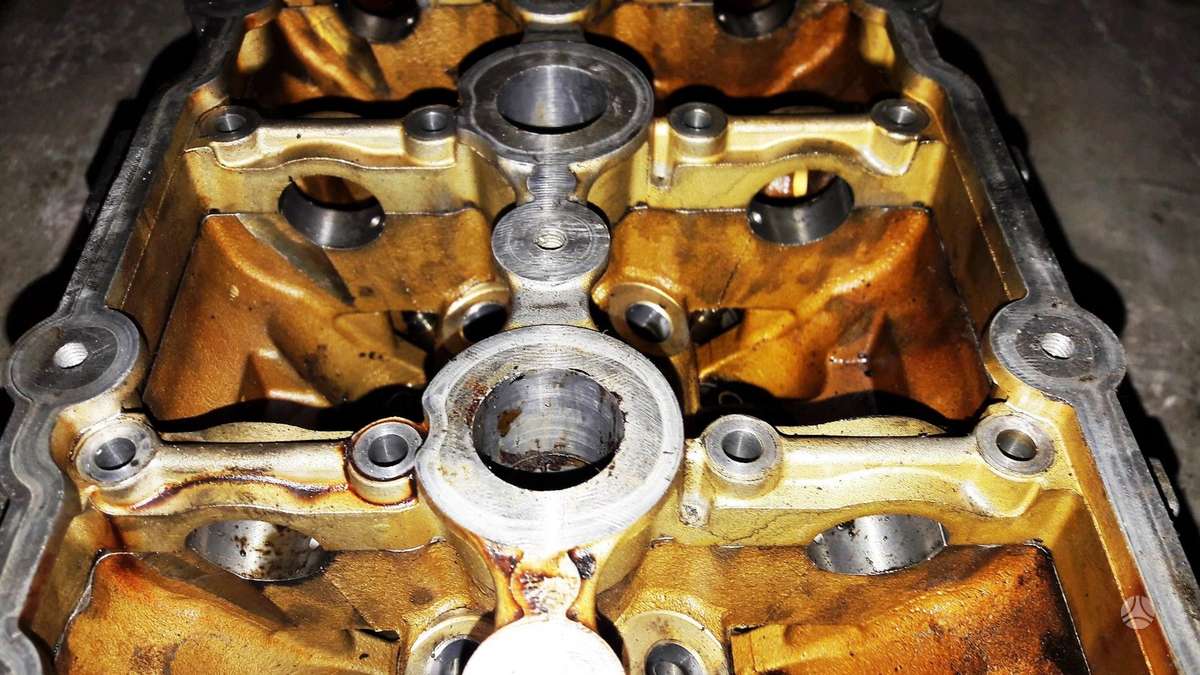 Audi A6, 06f103373A, детали двигателя