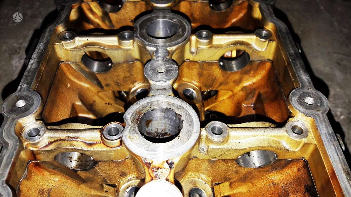 Audi A6, 06f103373A, dzinēja detaļas