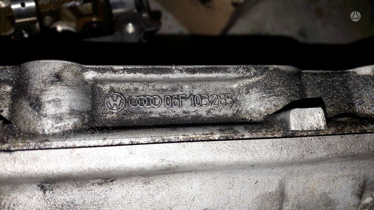 Audi A6, 06f103373A, dzinēja detaļas