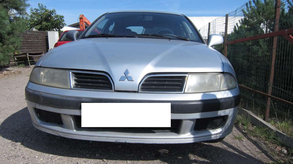 Mitsubishi Carisma