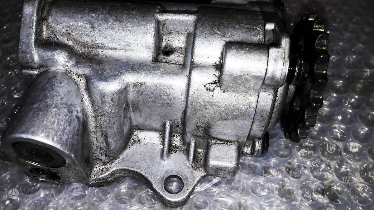 BMW X3, 204D4, variklio detalės