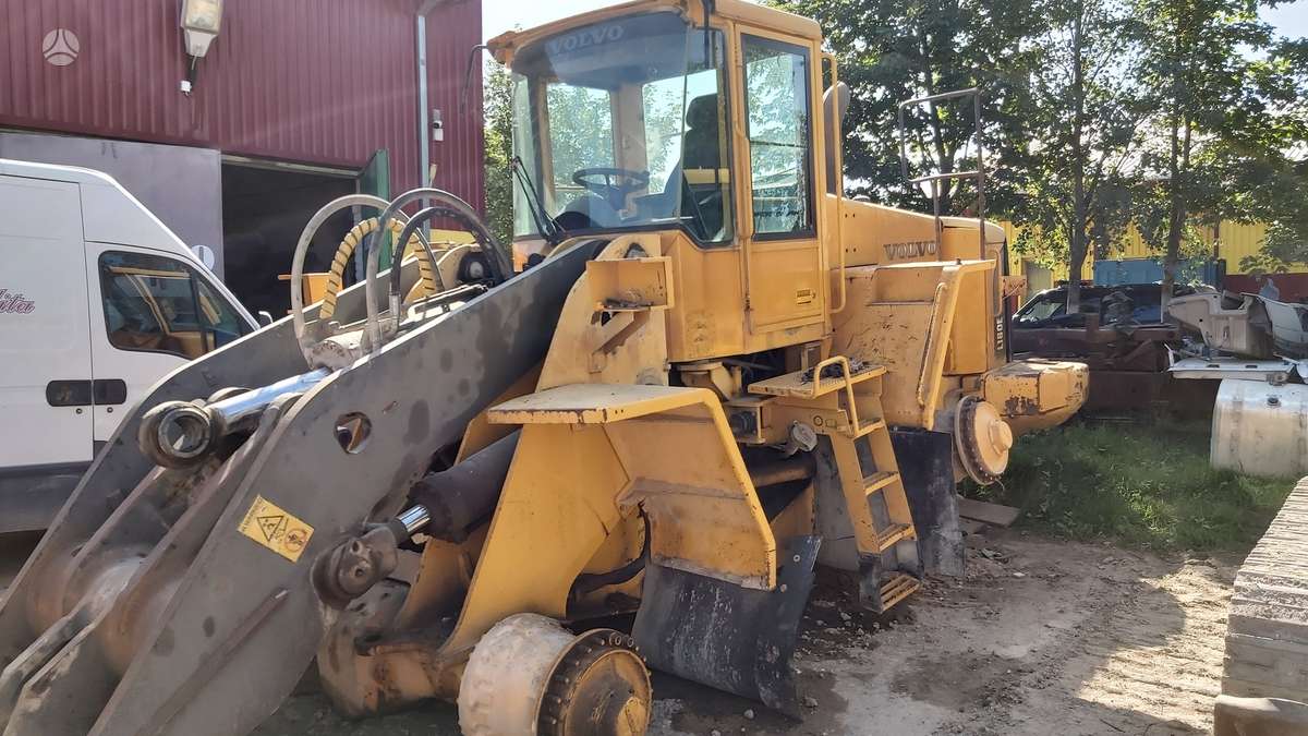 Volvo L180E For PARTS, frontal loader