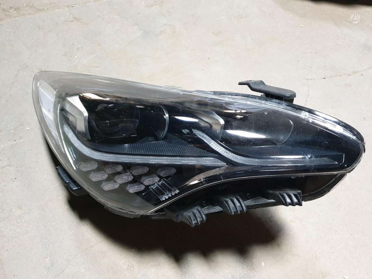 Kia Stinger lights