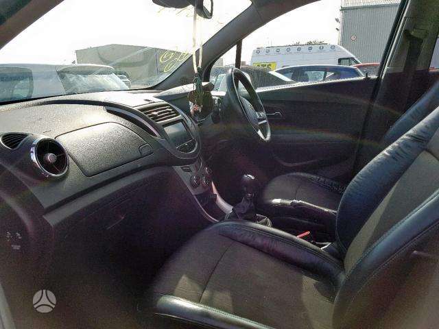 Chevrolet Trax по частям