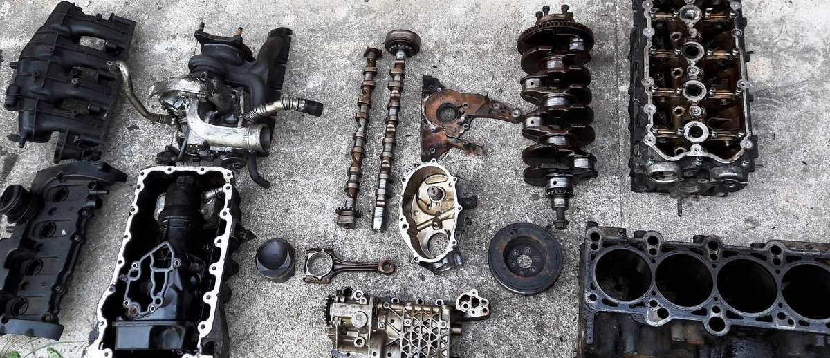 Volkswagen Golf, AXX, variklio detalės