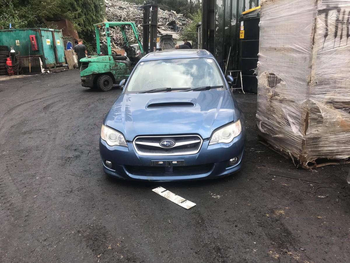 Subaru Legacy по частям