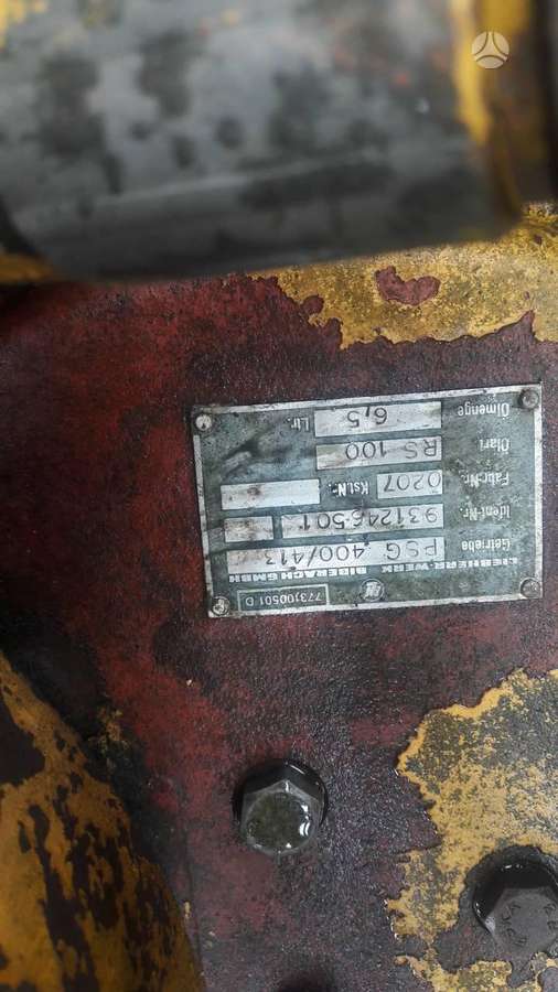 Liebherr 922, statybos ir kelių tiesimo technika