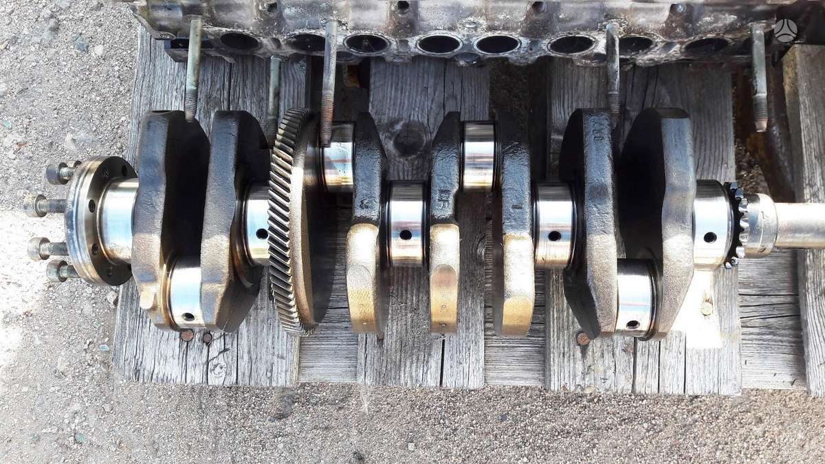 Peugeot 807, 4HW, детали двигателя