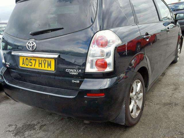 Toyota Corolla Verso rezerves daļās