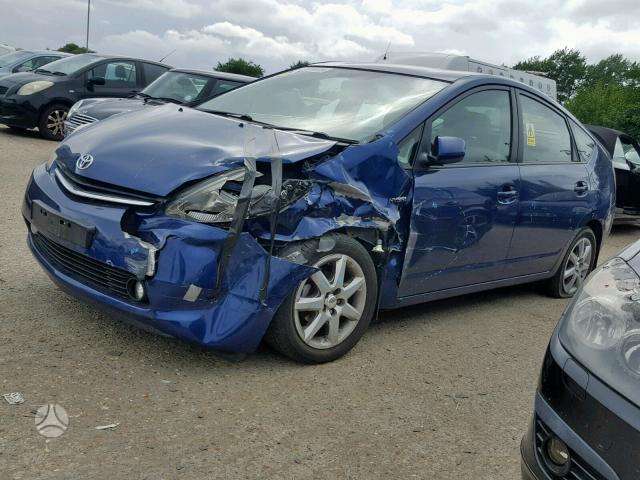 Toyota Prius по частям