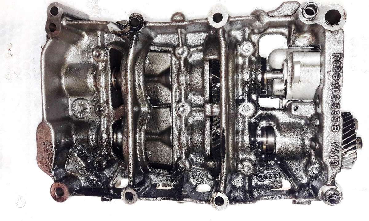 Audi A4, 03G115105C, dzinēja detaļas
