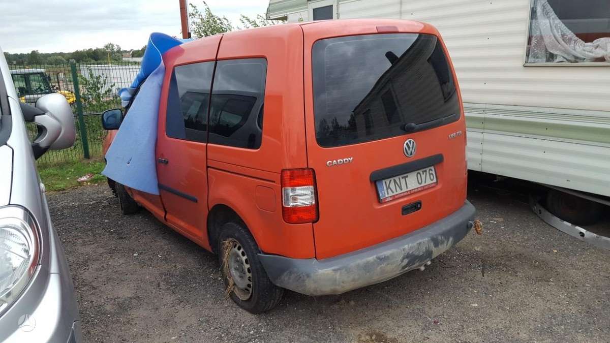 Volkswagen Caddy rezerves daļās. Dalimis